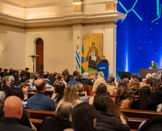 Nuestros profesores aula: 12 nuevos doctores del área de la Salud